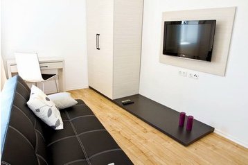 Croaţia Privát Šibenik, Exteriorul